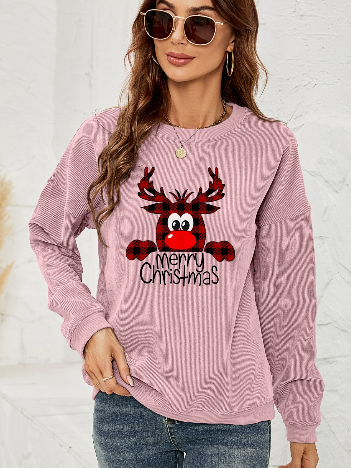 MERRY CHRISTMAS Graphic Sweatshirt